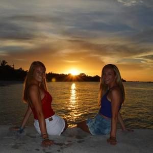 Meet your Posher, Camryn